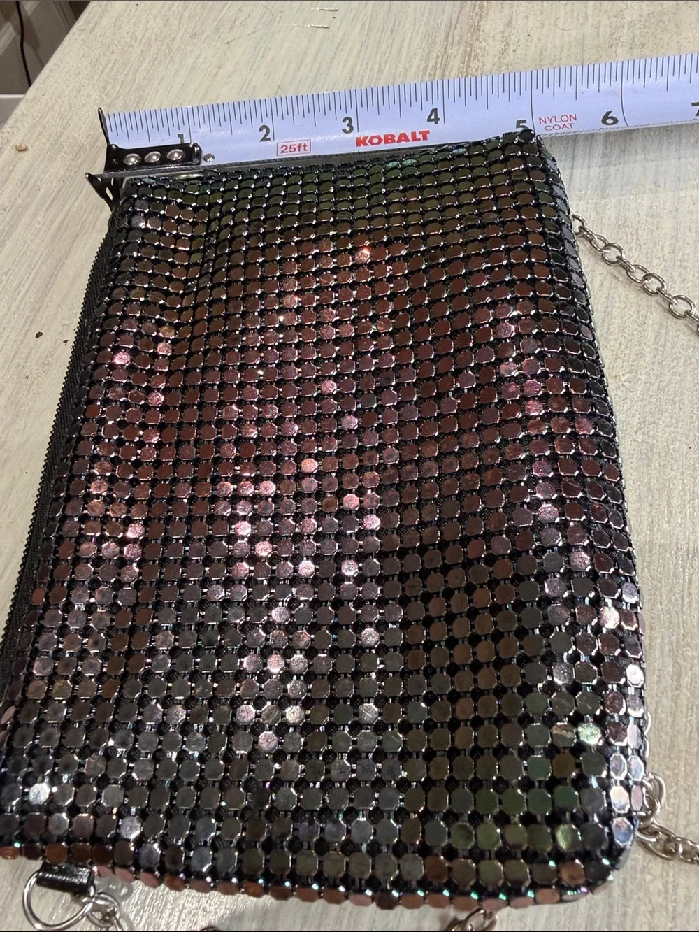 Sequin Wristlet Clutch with Silver Chain - Black & Pink
